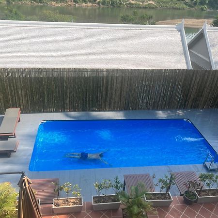 Namkhan Riverside Hotel Луанг Прабанг Екстериор снимка
