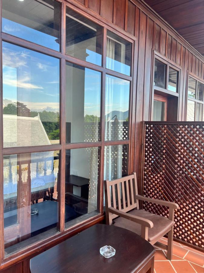 Namkhan Riverside Hotel Луанг Прабанг Екстериор снимка