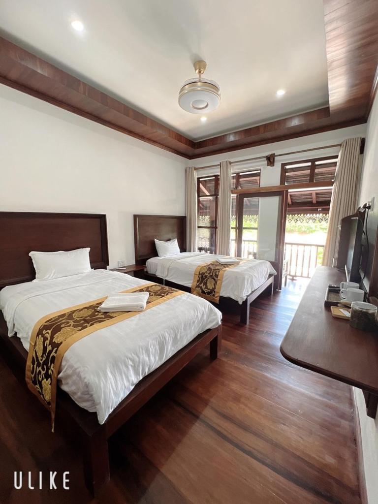 Namkhan Riverside Hotel Луанг Прабанг Екстериор снимка